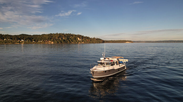 48° North Boat Test: Ranger Tugs R-25